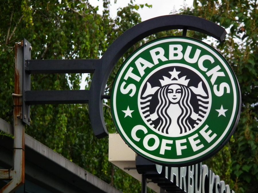 Starbucks+Shuts+Down+for+Racial+Equality+Training