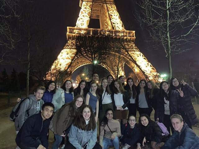 SHS+Chorus+Travels+Through+France