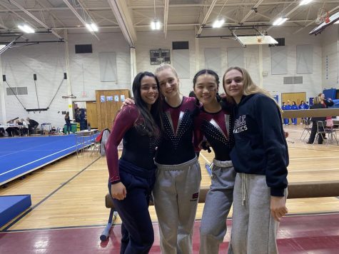 SHS gymnastics team members Jordy Love ’20, Claire Scarcella ’22, Adrianna Cha ’23, and Charlotte Bonanno ’21