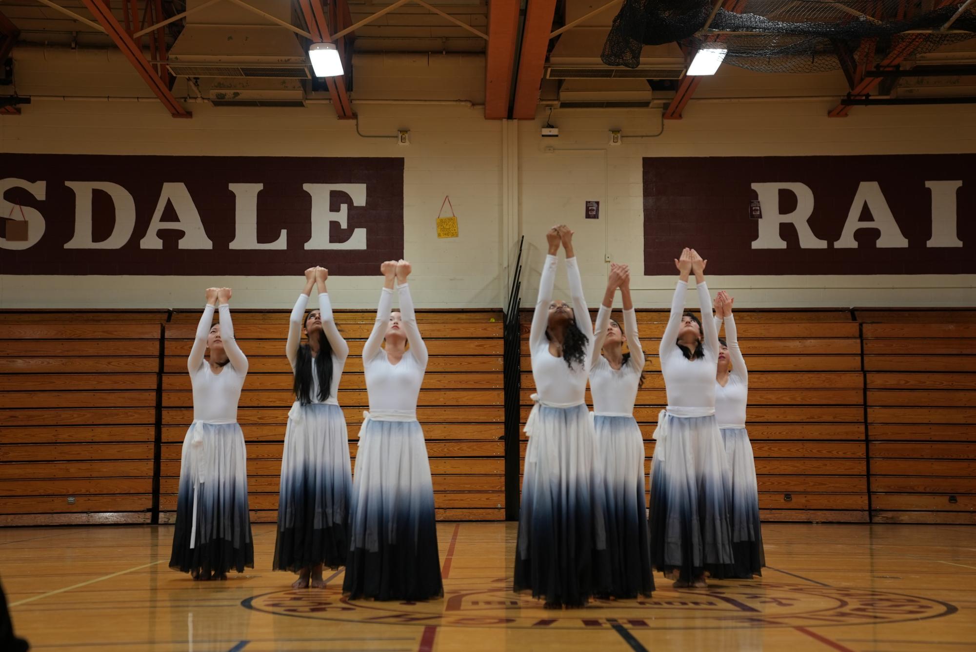 The Dance Team’s Spirit Shines Through Their First Concert of the Year