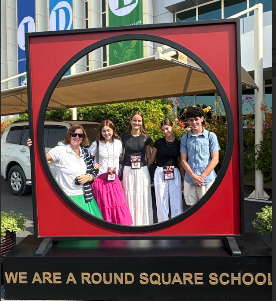 SHS Global Opportunities Coordinator Heather Waters, and students Lucy Eisenberg'27, Nika Schulz'27, Morgan Greco'27, and Aaron Lichtenstein'27 at the conference.