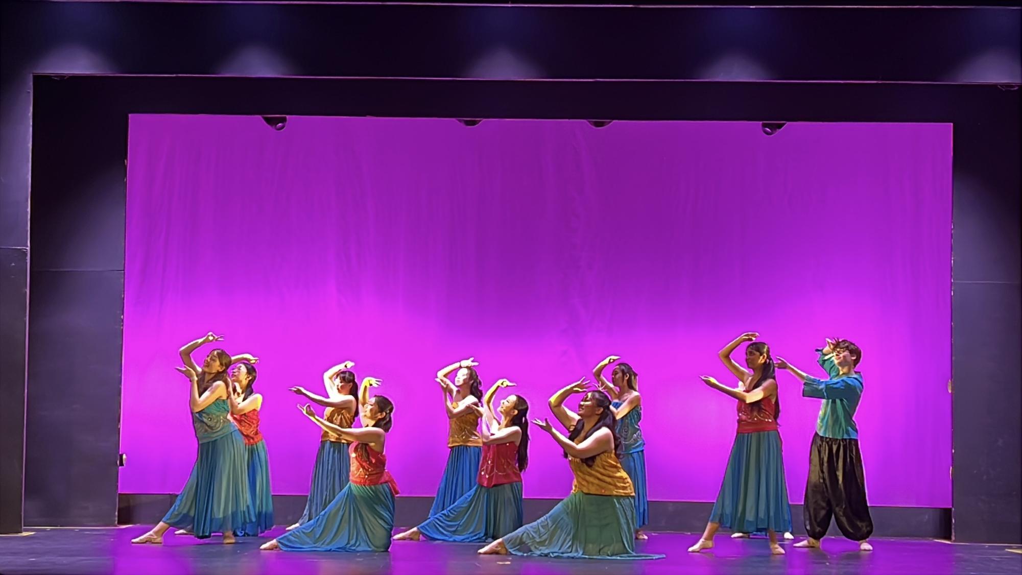 SHS Dance Company Goes Golden