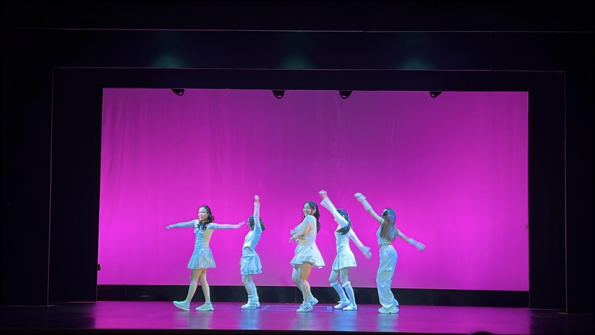 SHS Dance Company Goes Golden