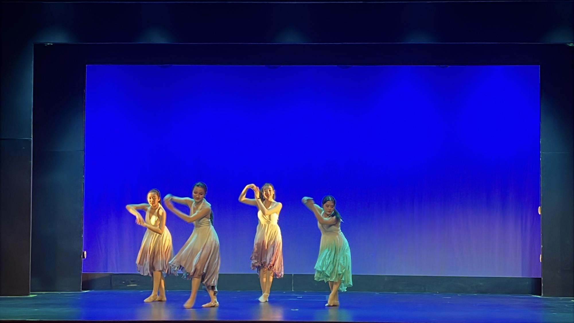 SHS Dance Company Goes Golden