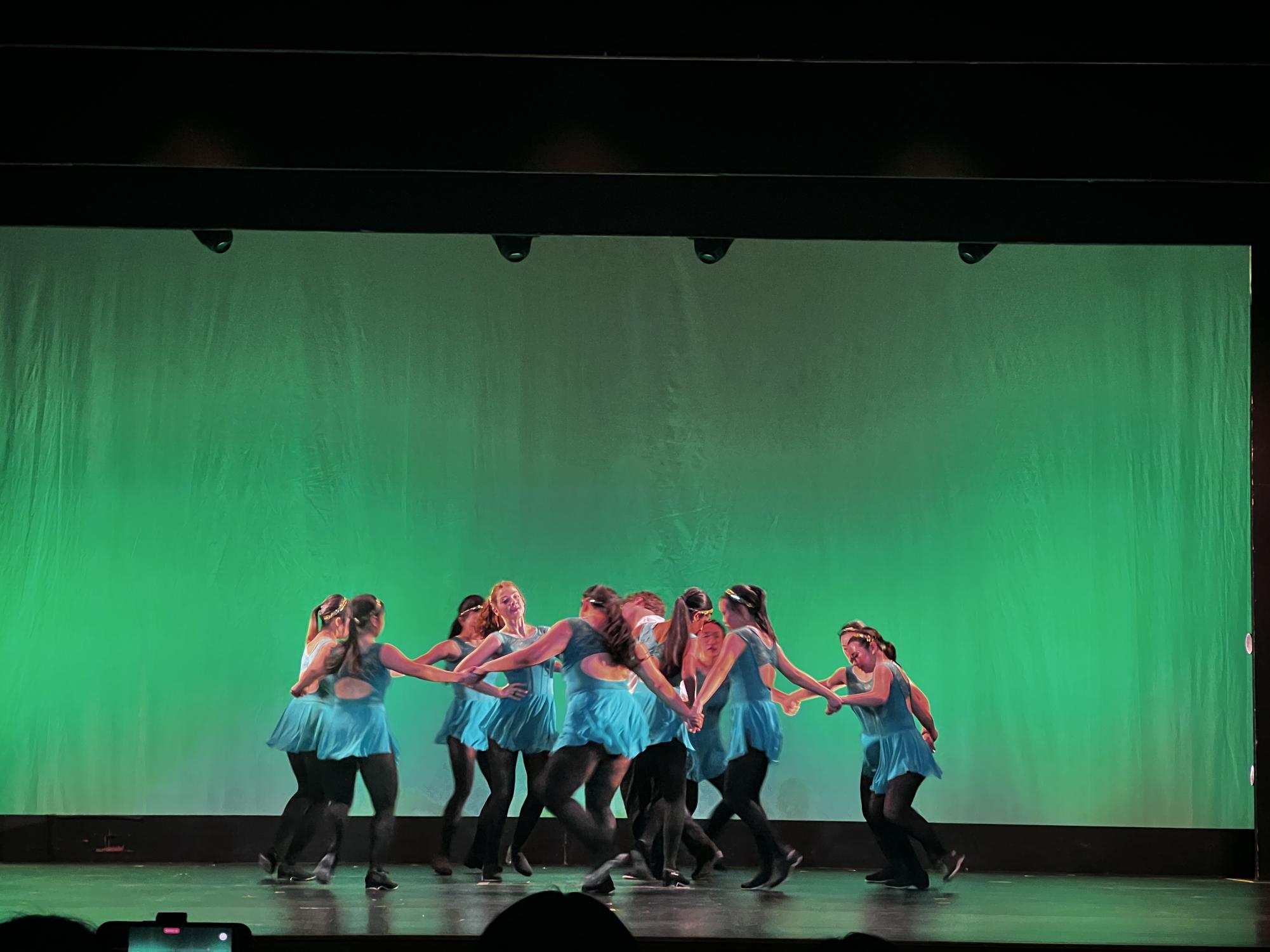 SHS Dance Company Goes Golden