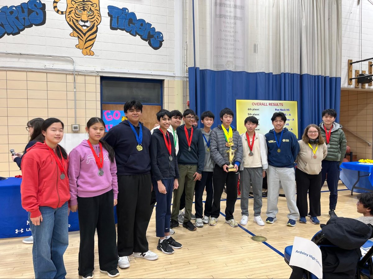 After a strong performance at regionals, the SHS Science Olympiad team goes on to compete in the New York State competition.
