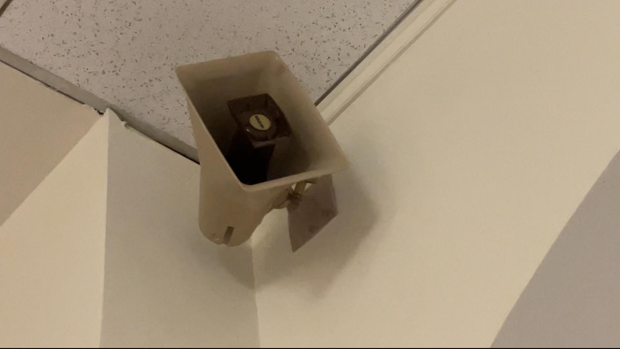 Speakers on the intersection of the third floor are taken down due to malfunctions. 